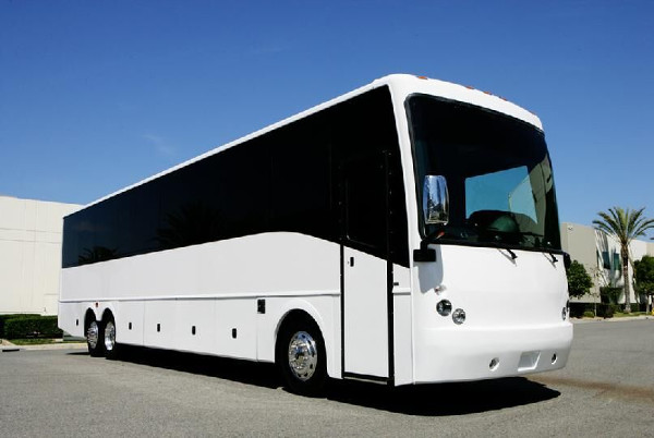 40 Passenger Party BusIN Indianapolis