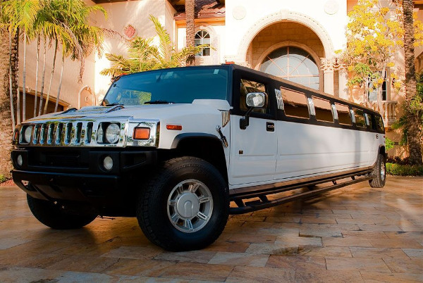 Indianapolis Hummer Limousines Rental